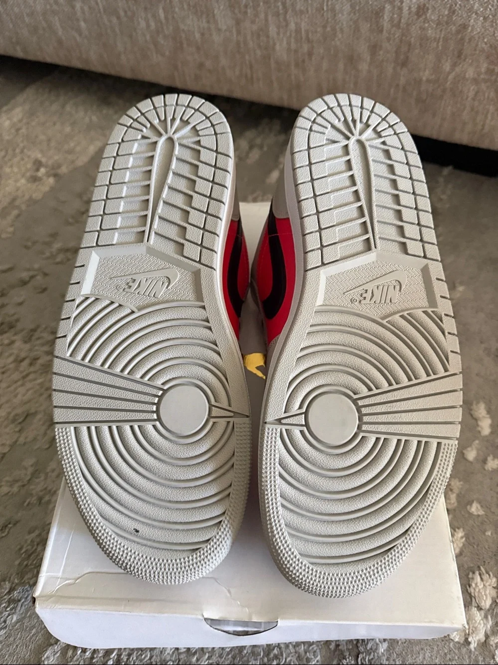 Air Jordan 1 Low Iron Ore Siren Red